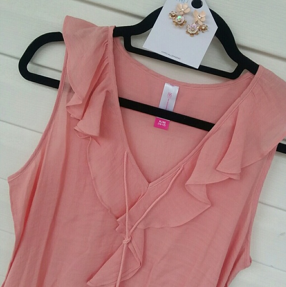 Spring Pink Ruffle Blouse New with Tags - Picture 2 of 4